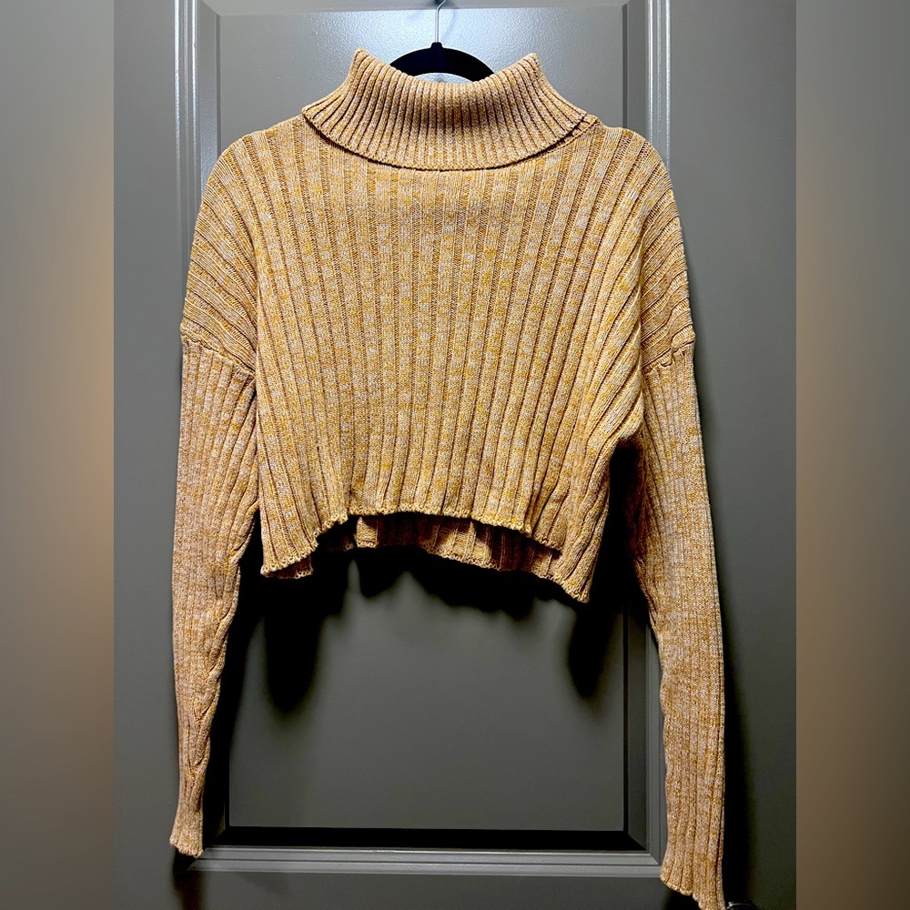Forever 21 Mustard Yellow Marled Cropped Turtleneck Sweater Medium